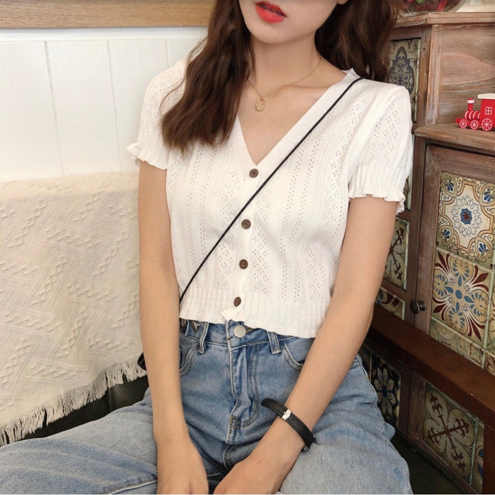 Puff sleeve knit top